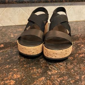 Sorel Cameron Sandals